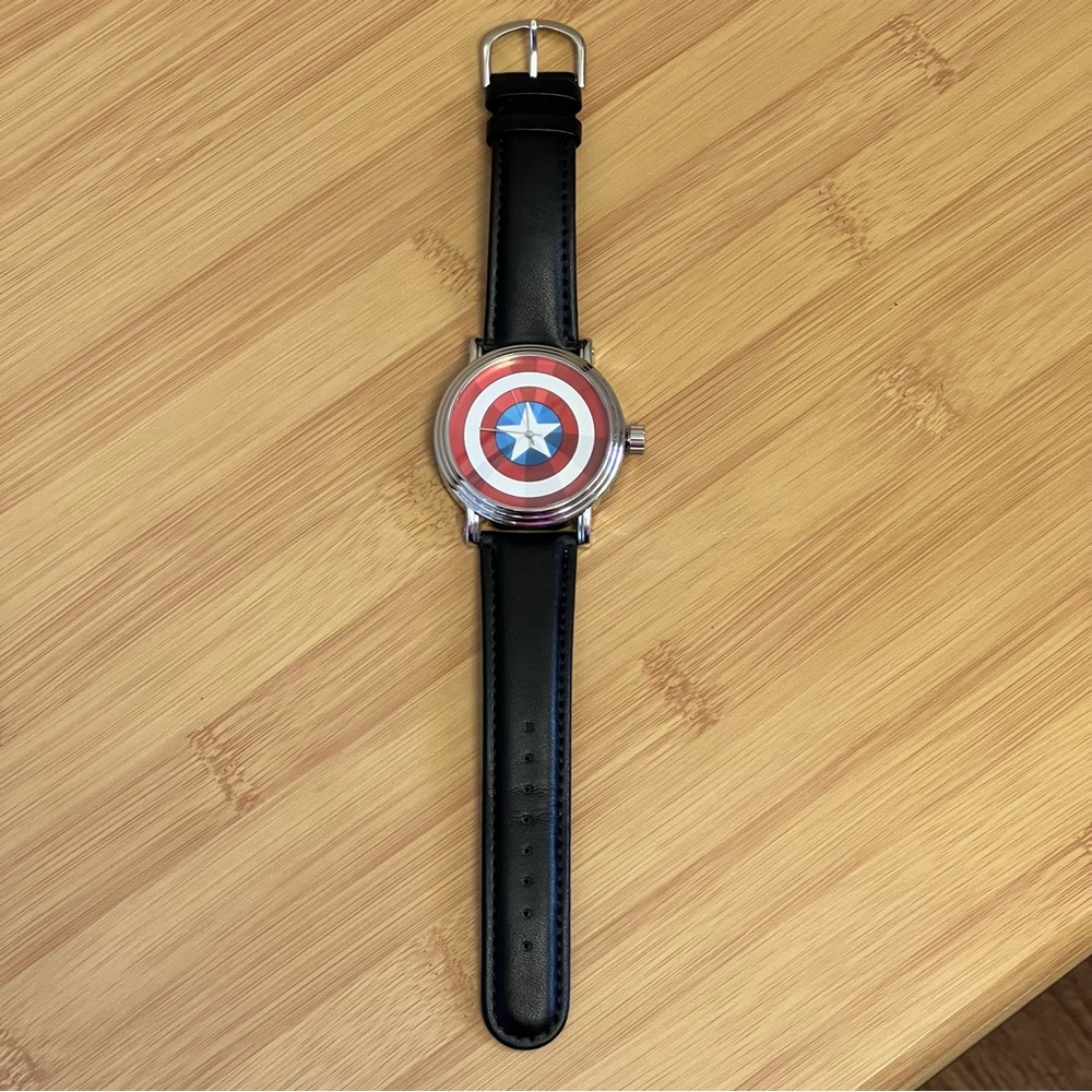 Marvel Captain America Analog Watch